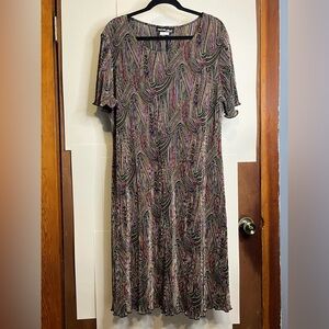 VTG 90s Sharade of CA Multicolored Psychedelic Swirl Crinkle Shift Dress